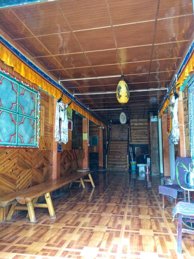Zishuo Zihua Guest House Daocheng Luaran gambar