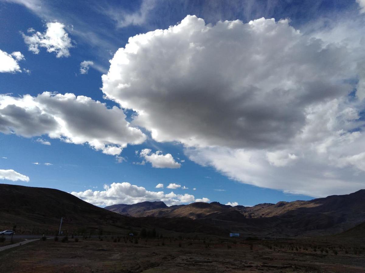 Zishuo Zihua Guest House Daocheng Luaran gambar